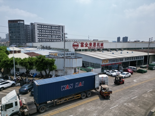 Един контейнер от нашите автоматизирани продукти се доставя до САЩ днес!